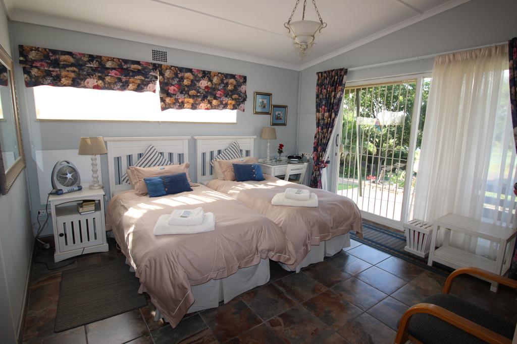 Waterfront Guest House Carolina 외부 사진
